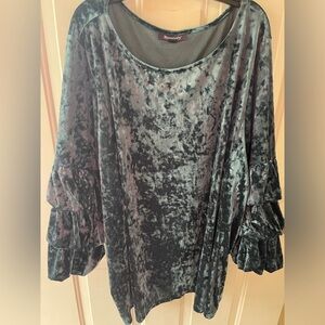 Roman's Velvet Tunic